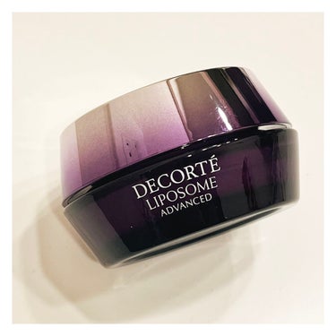 DECORTÉ モイスチュア リポソーム クリームのクチコミ「🌸DECORTÉ　モイスチュア リポソーム クリーム　

プラス3時間寝たお肌✨
もっちり保湿.....」（1枚目）