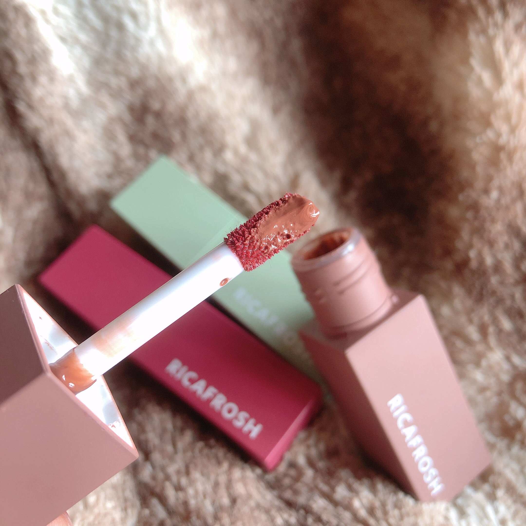 ジューシーリブティント/RICAFROSH/リップティントを使ったクチコミ（2枚目）