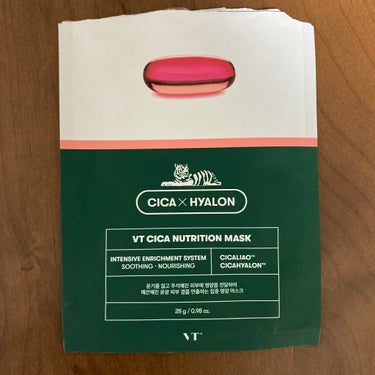  #使い切りコスメ

VT CICA NUTRITION MASK / VT Cosmetics

初CICAシートマスク✨💆‍♀️
qtで直感で選んだやつの内の１つ〜✌️

さすが評判いいだけあって、