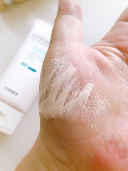 アロエ54.2アクアトーンアップUVクリーム SPF50+ PA++++/COSRX/日焼け止めクリームを使ったクチコミ(3枚目)