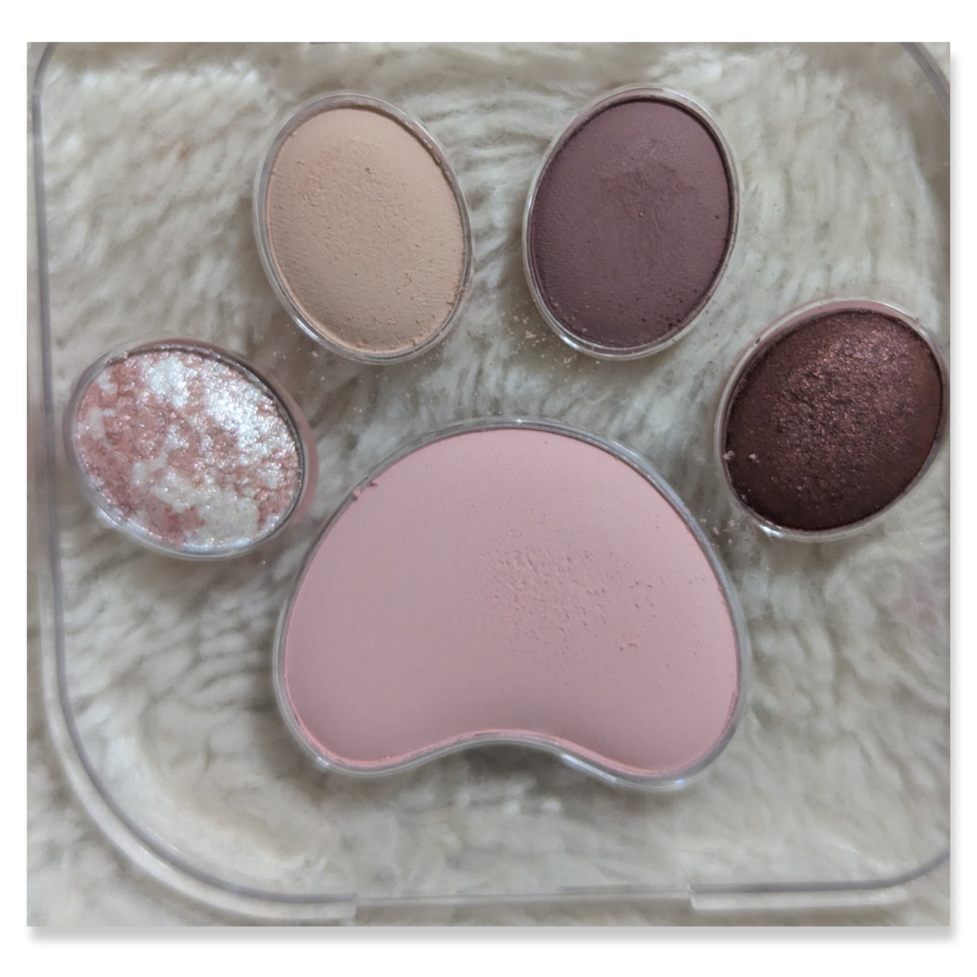 ミャオパウズアイシャドウパレット 03 ツンデレ/MilleFée/アイシャドウパレットを使ったクチコミ（3枚目）