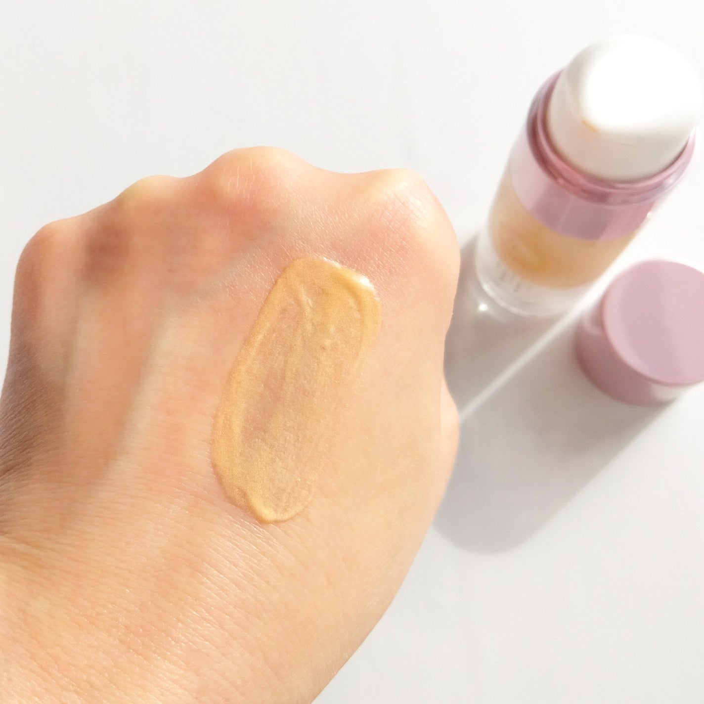 コラーゲンモイスチャースキンベース/illuN/化粧下地を使ったクチコミ(4枚目)