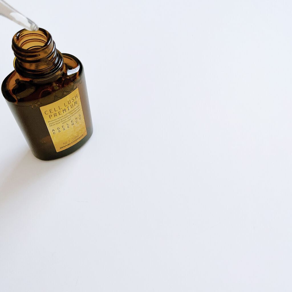 もかちゃん on LIPS 「ハリ・ツヤ・キメが欲しい時の肌育美容液!セルラッシュプレミアム..」(3枚目)