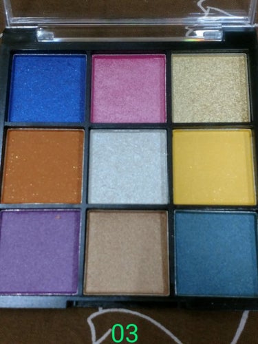 UR GLAM　BLOOMING EYE COLOR PALETTE/U R GLAM/パウダーアイシャドウを使ったクチコミ（3枚目）