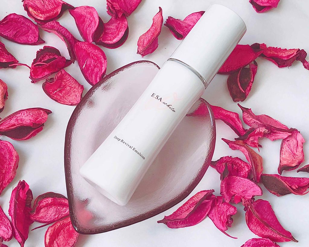 ディープ リバイバル エマルジョン/E.SA.White(イー・サー・ホワイト)/乳液を使ったクチコミ(1枚目)