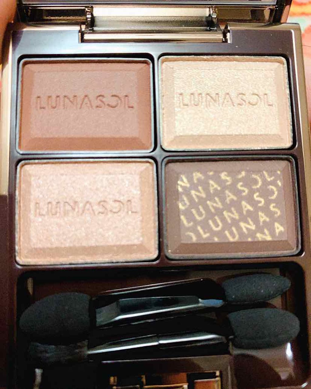 セレクション・ドゥ・ショコラアイズ/LUNASOL/アイシャドウパレットを使ったクチコミ(2枚目)