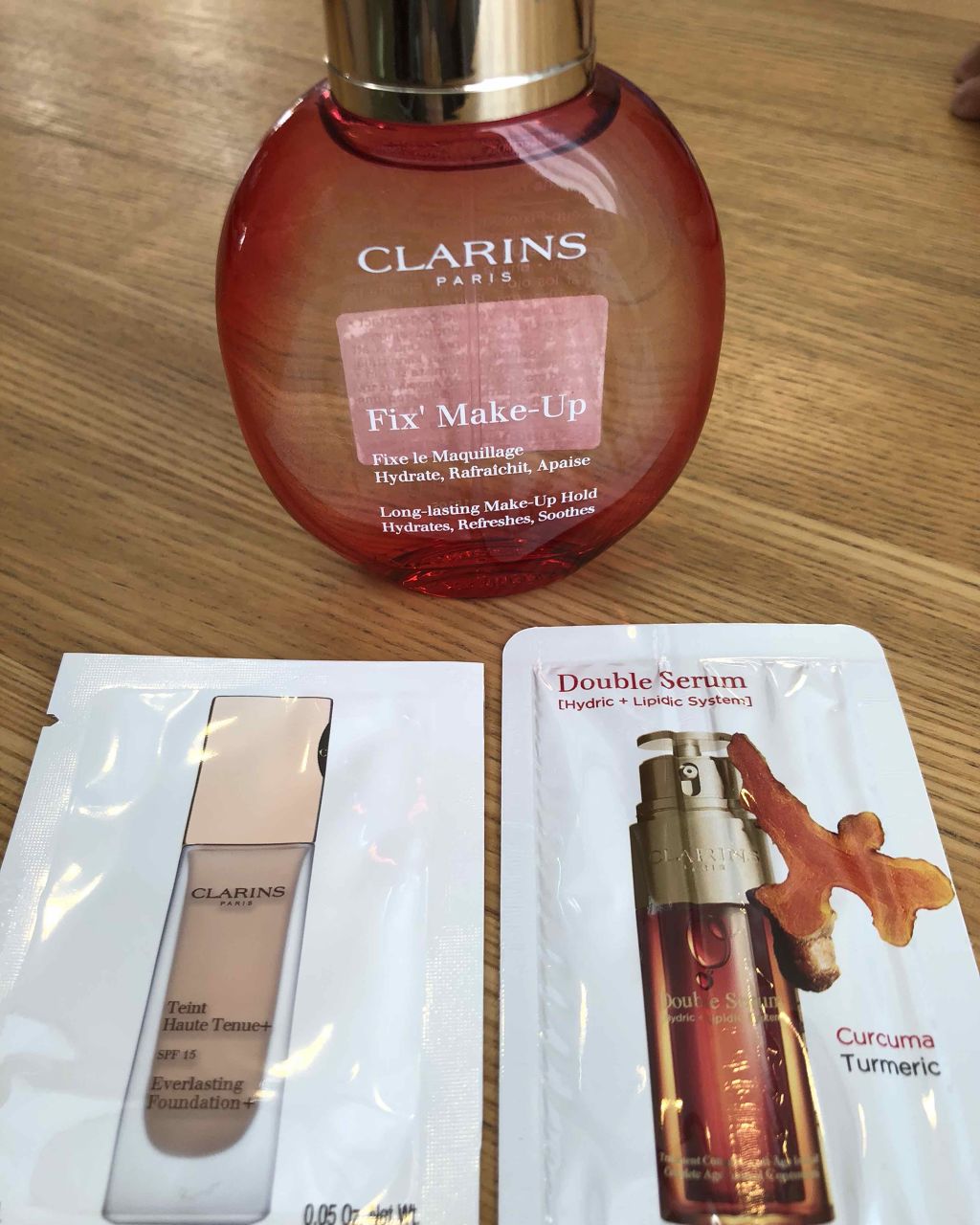 フィックス メイクアップ/CLARINS/ミスト状化粧水を使ったクチコミ(1枚目)