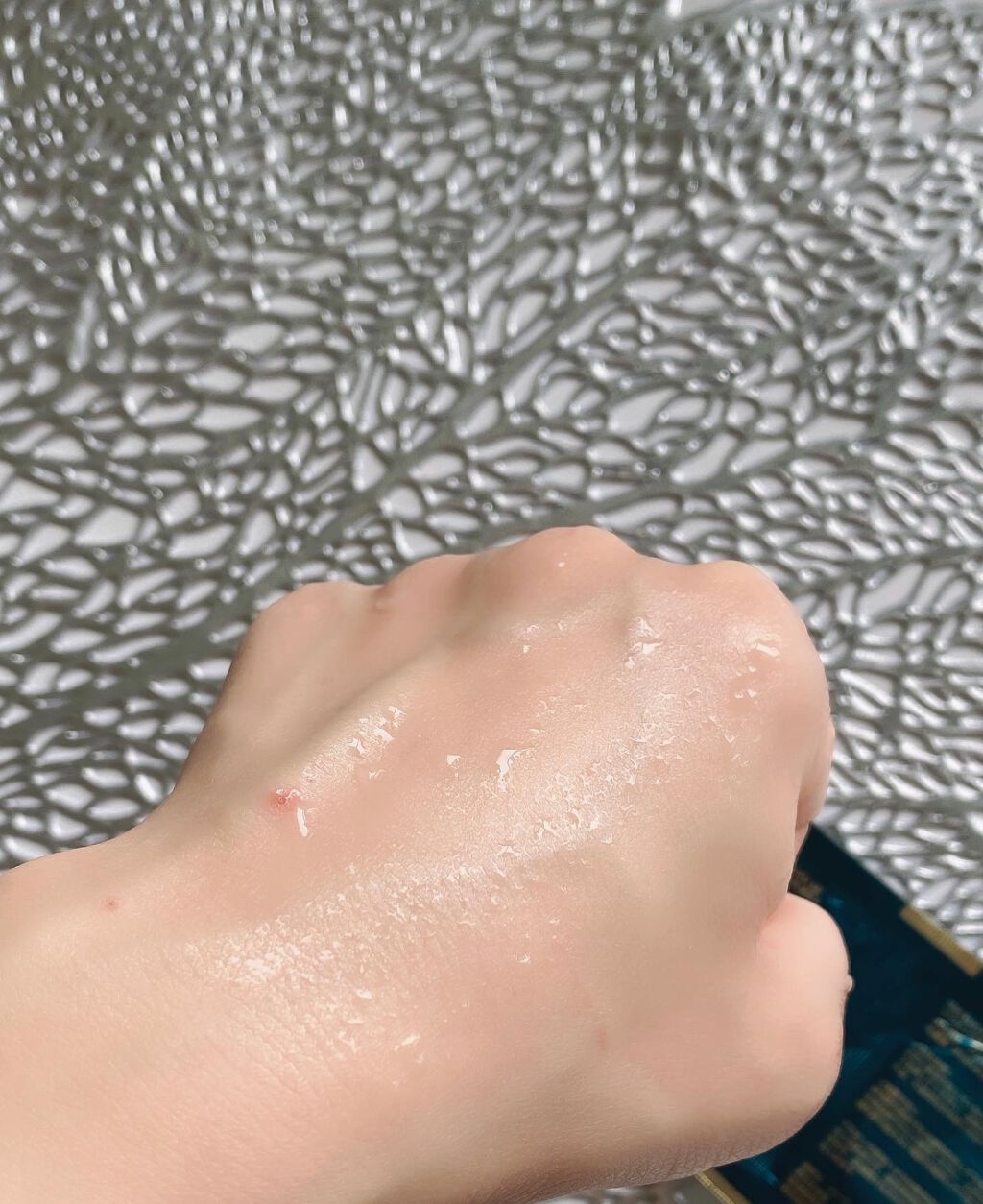 【馬プラセンタ原液100】プラセンタ原液100美容液 パウチ 1ml (馬プラセンタ)/パーフェクトC/美容液を使ったクチコミ(4枚目)