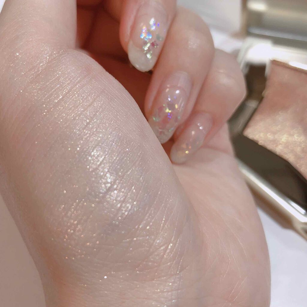 スターダストダイヤモンドハイライトパウダー/PERFECT DIARY/パウダーハイライトを使ったクチコミ（3枚目）