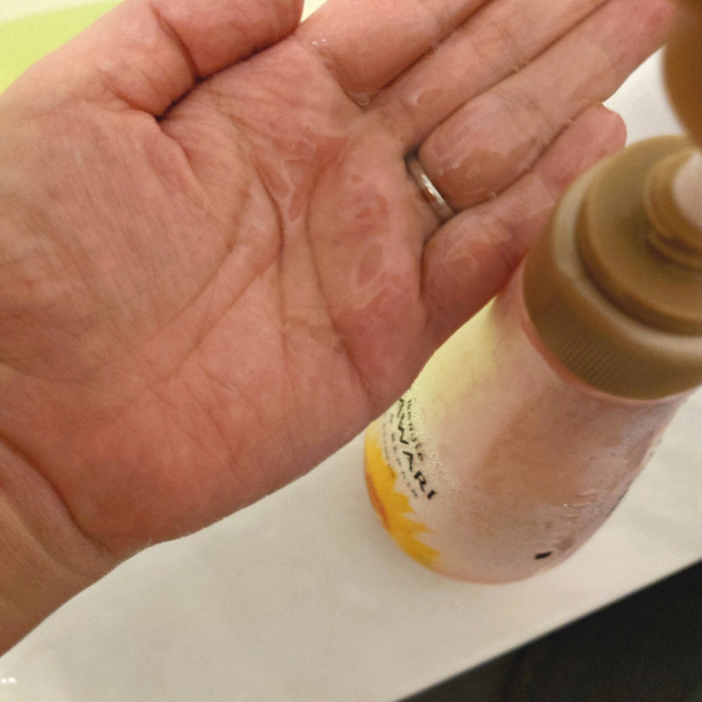 オイルインシャンプー/オイルインコンディショナー (グロス&リペア)/ディアボーテ/市販シャンプーを使ったクチコミ(2枚目)