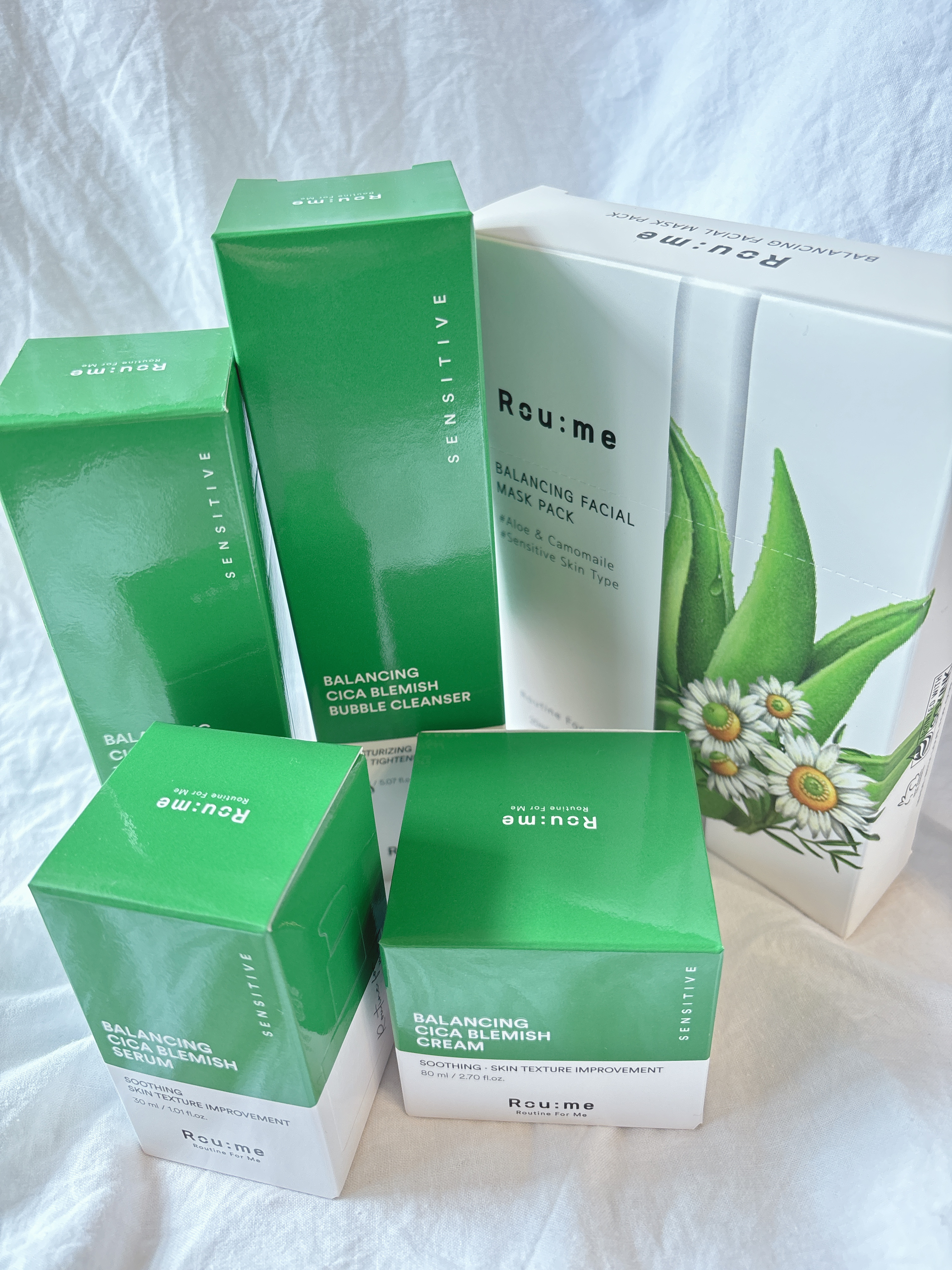 バランシングシカブレミッシュバブルクレンザー/Roume/泡洗顔を使ったクチコミ（2枚目）