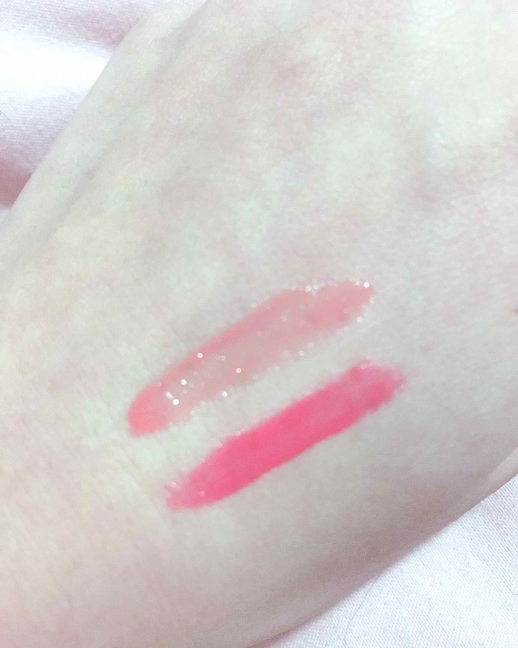 フォーエヴァージューシー オイルルージュ/JILL STUART/口紅を使ったクチコミ（2枚目）