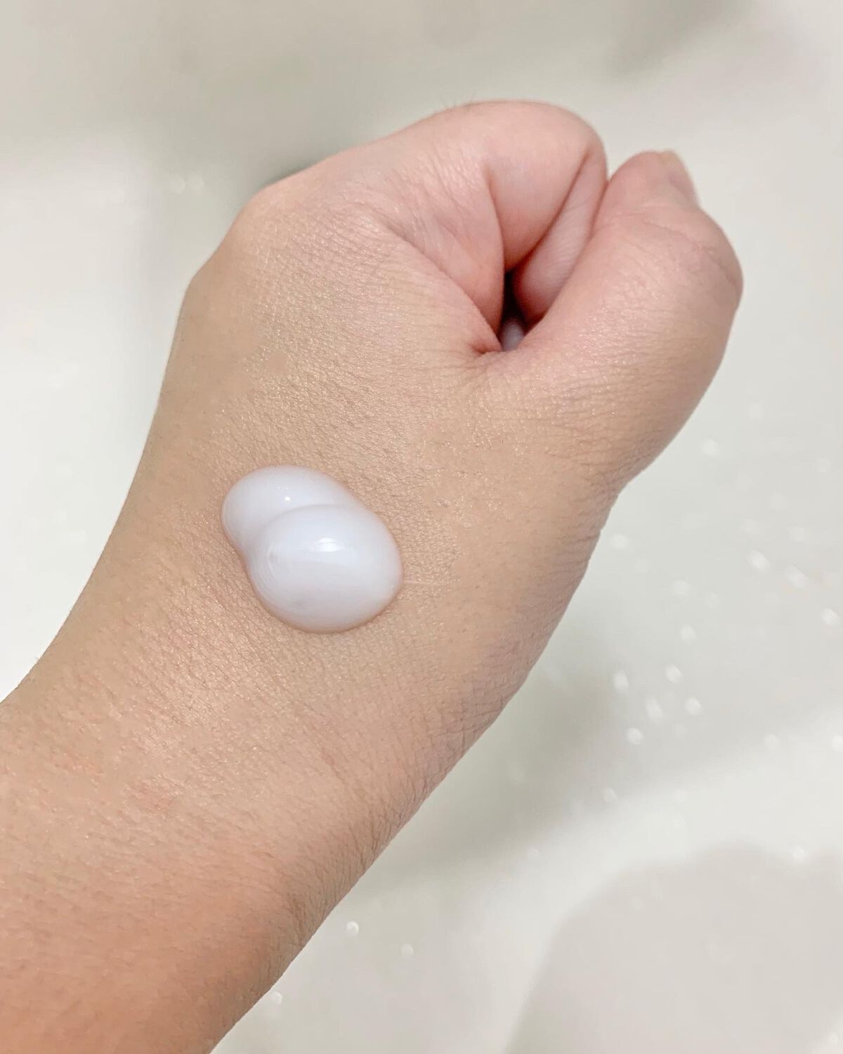 洗顔だけじゃない+パックもできる洗顔料 ホワイトプレミアム/ONE STONE TWO BIRDS/洗顔フォームを使ったクチコミ(3枚目)