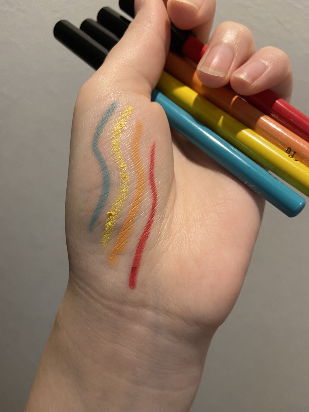 ヴィセ アヴァン リップ&アイカラー ペンシル/Visée/ペンシルアイライナーを使ったクチコミ（2枚目）