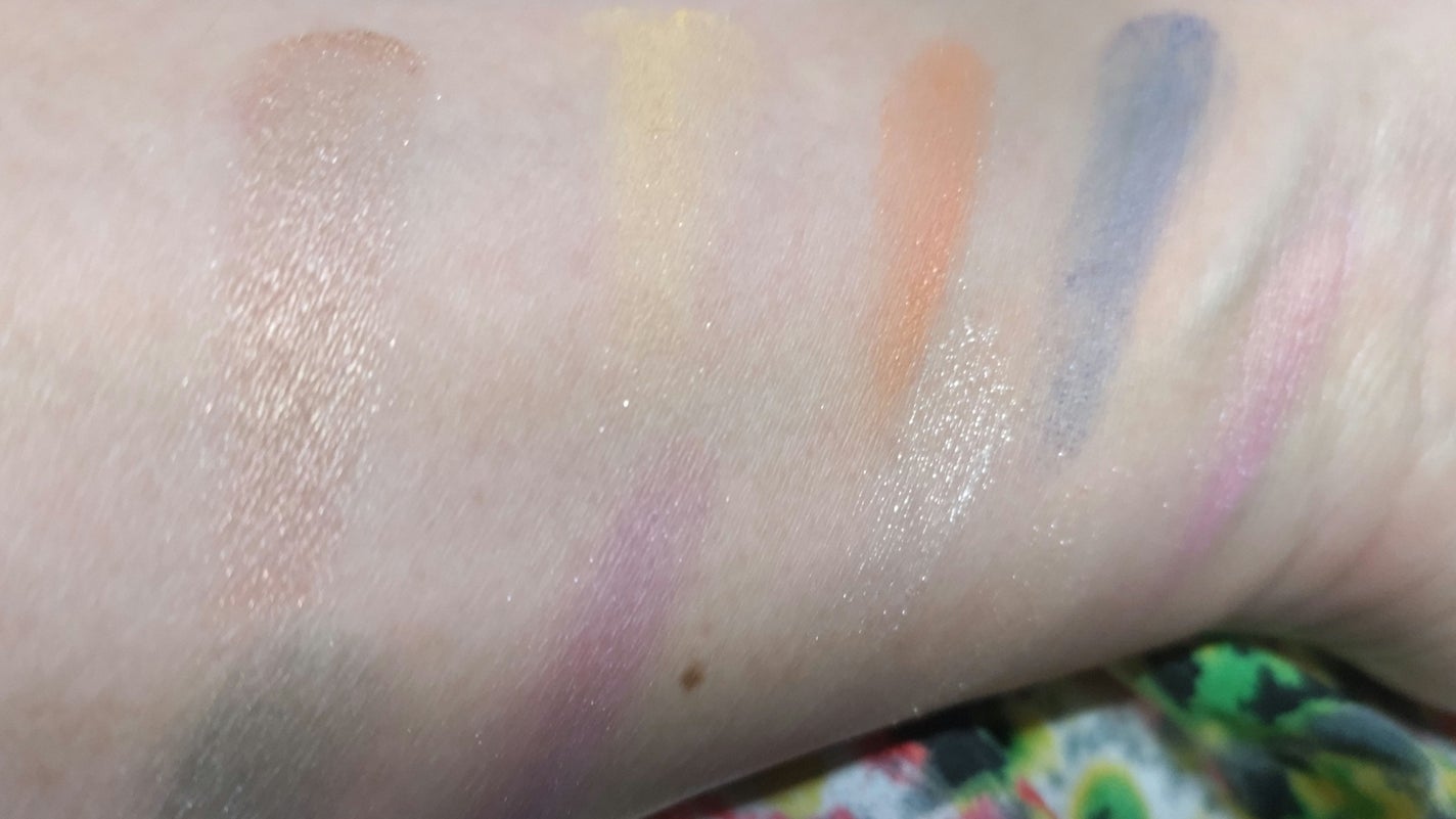 UR GLAM BLOOMING EYE COLOR PALETTE/U R GLAM/アイシャドウパレットを使ったクチコミ(5枚目)