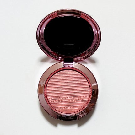 エクストラ ディメンション ブラッシュ M·A·C BLACK CHERRY/M・A・C/パウダーチークを使ったクチコミ(1枚目)