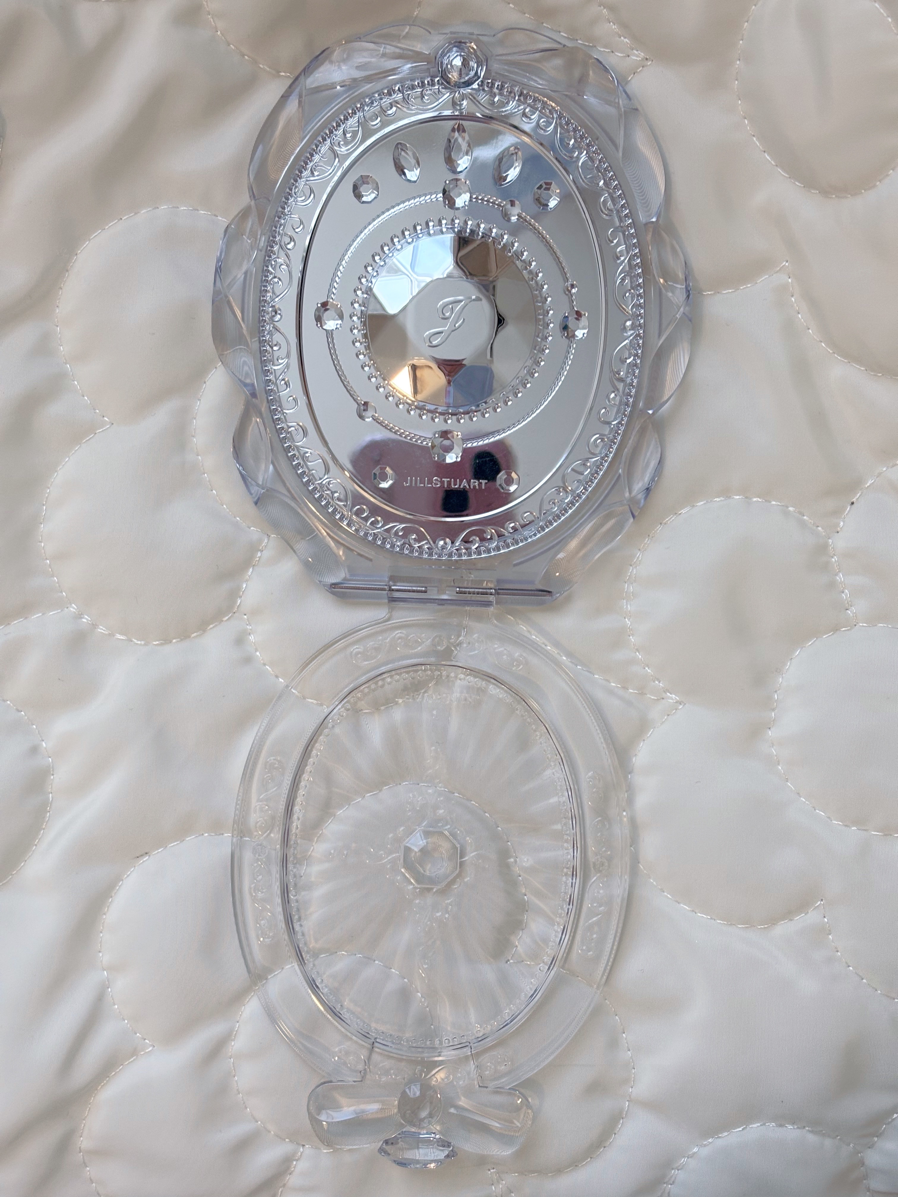 ジルスチュアート コンパクトミラー ２/JILL STUART/その他化粧小物を使ったクチコミ（3枚目）