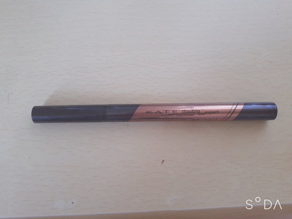 プラチナム リキッド アイライナー/エルシア/リキッドアイライナーを使ったクチコミ(3枚目)