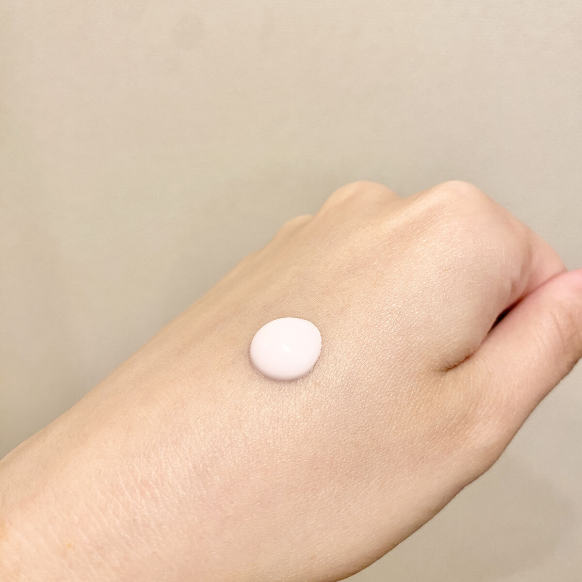 ウォータースプラッシュシカトーンアップクリーム/espoir/化粧下地を使ったクチコミ（2枚目）