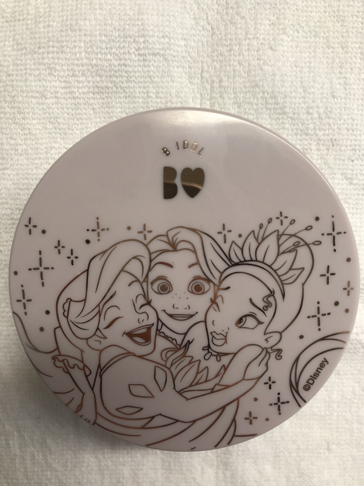 シルクアイスパウダー/b idol/ルースパウダーを使ったクチコミ（1枚目）