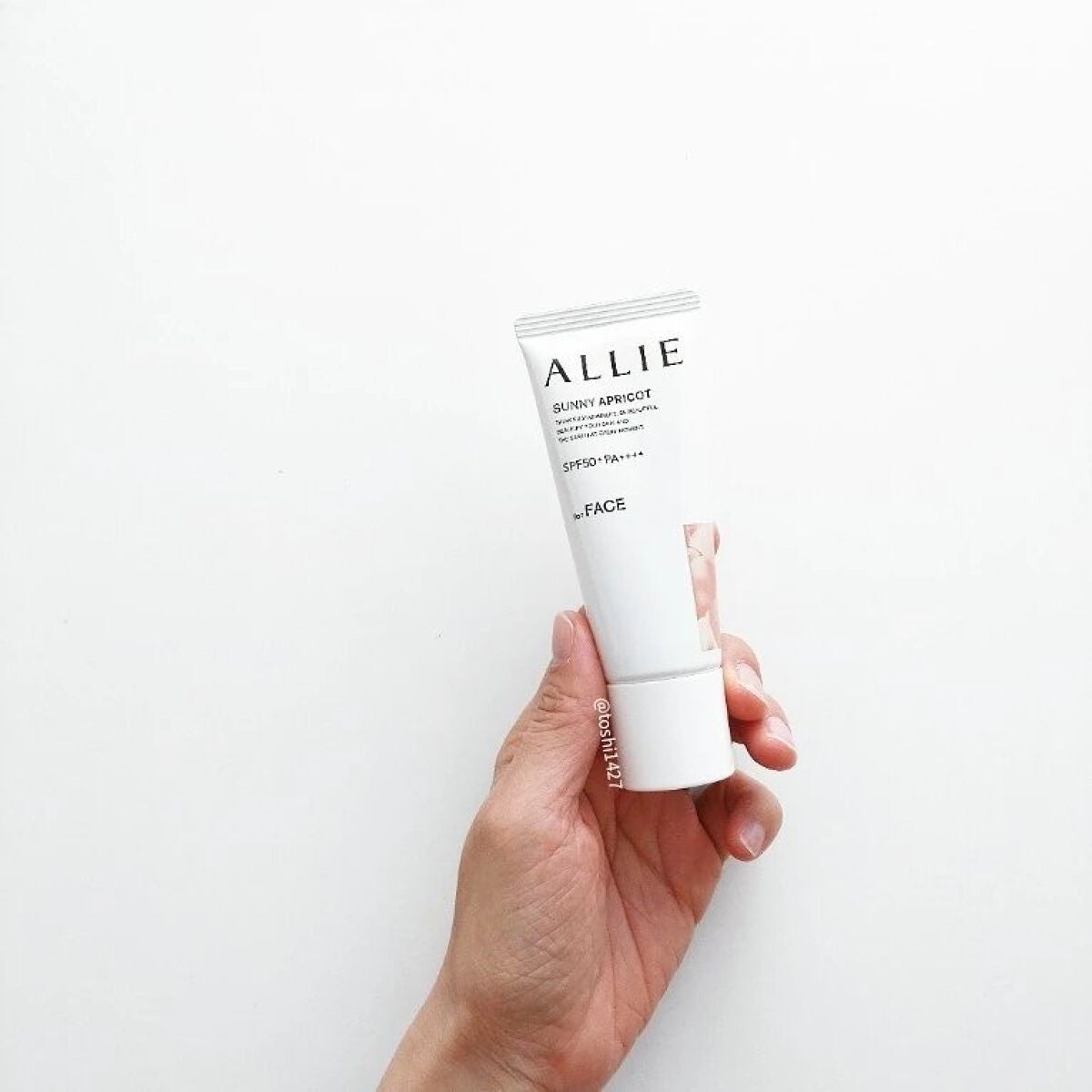 アリィー クロノビューティ カラーチューニングUV/アリィー/日焼け止めクリームを使ったクチコミ(1枚目)