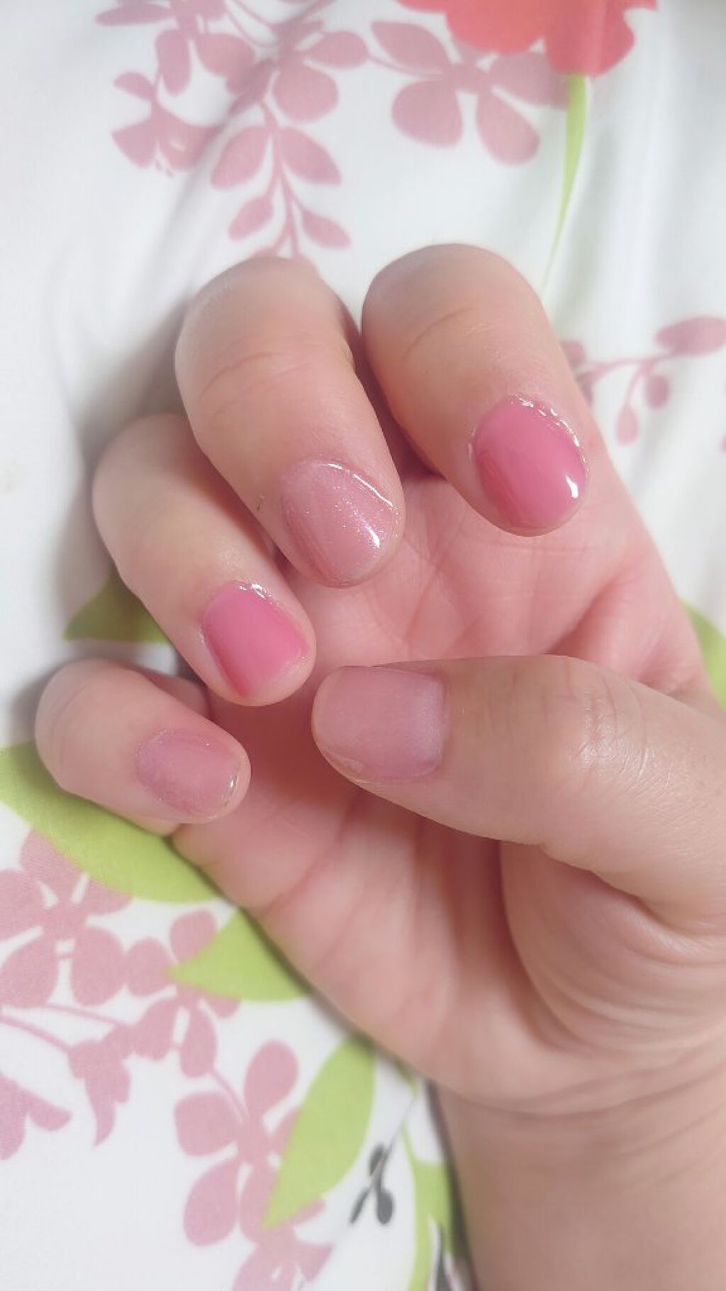 ウィークリージェル WG-2 Framboise/HOMEI/ジェルネイルを使ったクチコミ（3枚目）