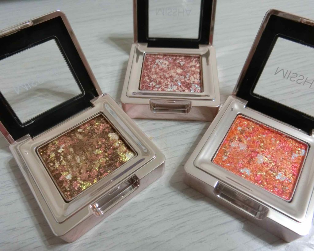 グリッタープリズム シャドウ/MISSHA/グリッターを使ったクチコミ(1枚目)