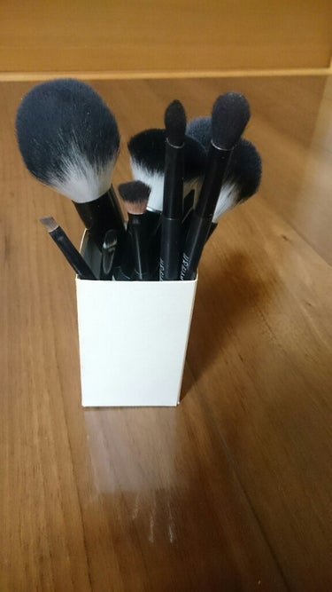 UR GLAM　DUO EYESHADOW BRUSH A（デュオアイシャドウブラシA）/U R GLAM/メイクブラシを使ったクチコミ（1枚目）