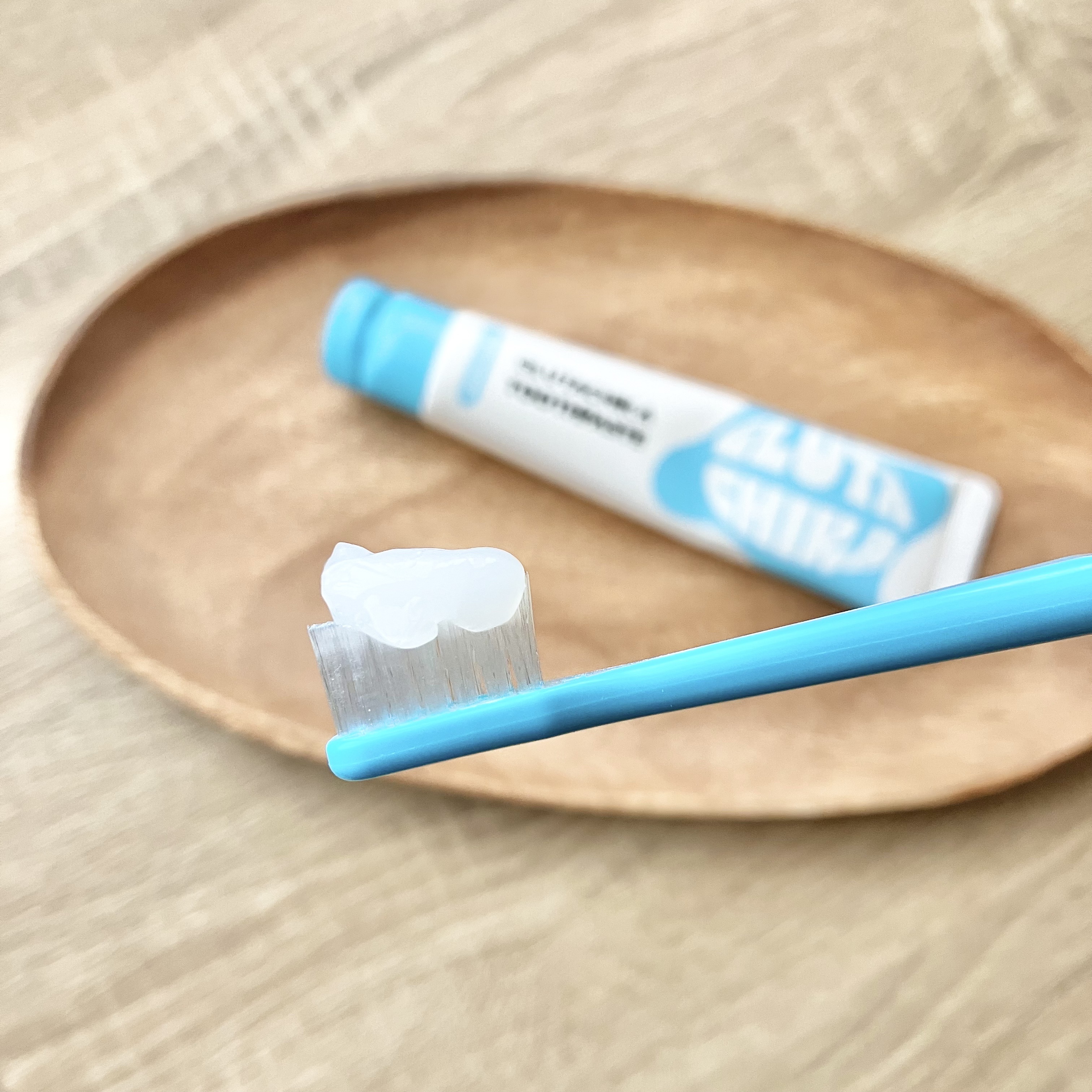 グルタチカホワイトスーム歯磨き粉/Dr.Viuum/歯磨き粉を使ったクチコミ（2枚目）