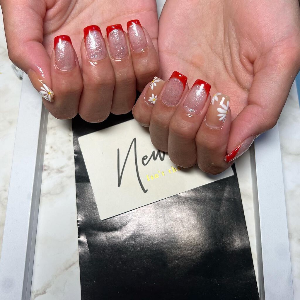 #おまかせネイル,#フレンチネイル,#ネイル,#ニュアンスネイル,#スカルプネイル,#ジェルネイル,#ママネイル,#ギャルネイル,#大人ネイル,#派手ネイル,#やり放題ネイル,#城陽ネイル,#京都ネイル,#大阪ネイル,#奈良ネイルのネイルデザイン