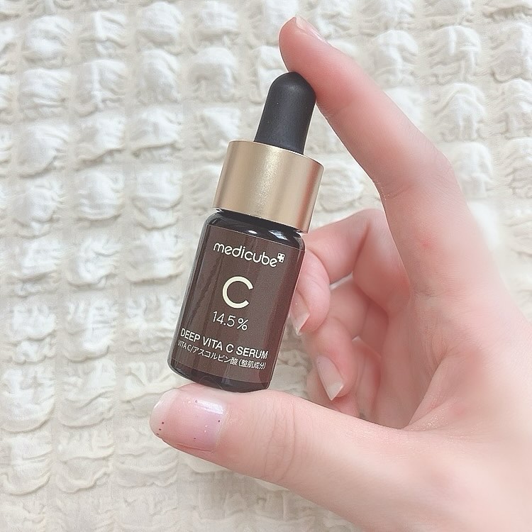 ディープビタCアンプル2.0/MEDICUBE/美容液を使ったクチコミ（2枚目）