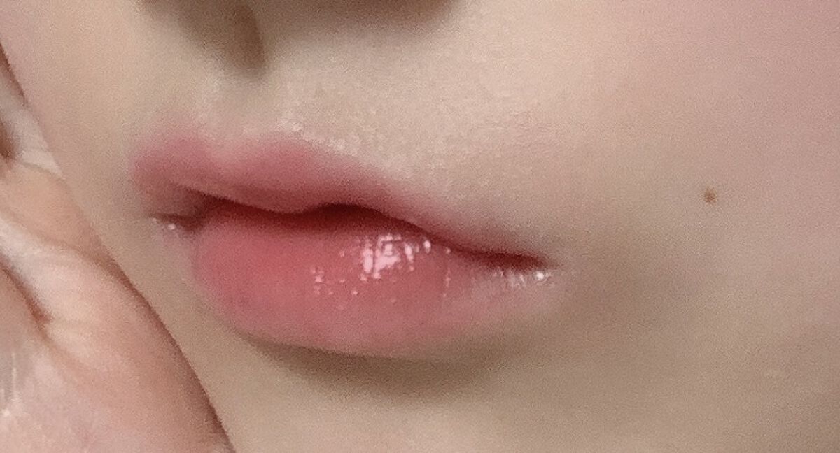 ムードインハンサーリップグロウ LW006 レットミーデュー/hince/口紅を使ったクチコミ（2枚目）