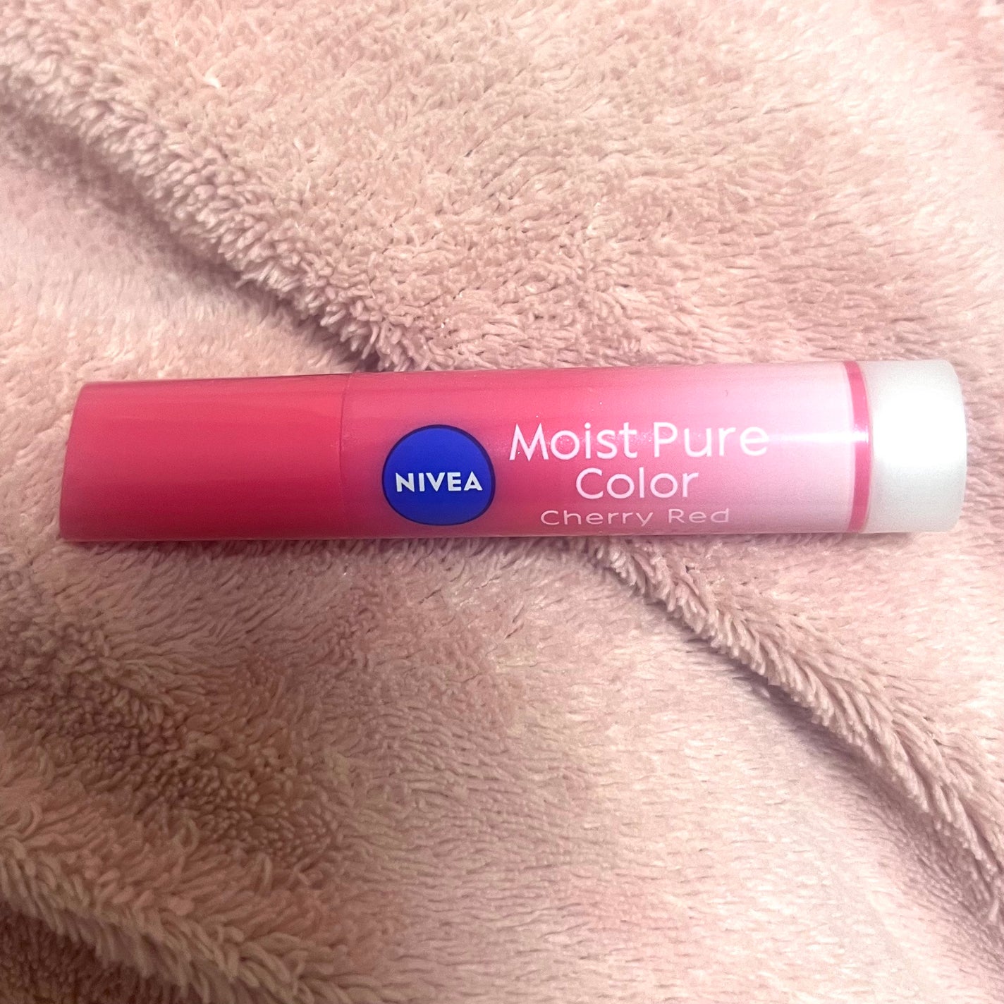 モイストピュアカラーリップ/ニベア/リップクリームを使ったクチコミ(1枚目)