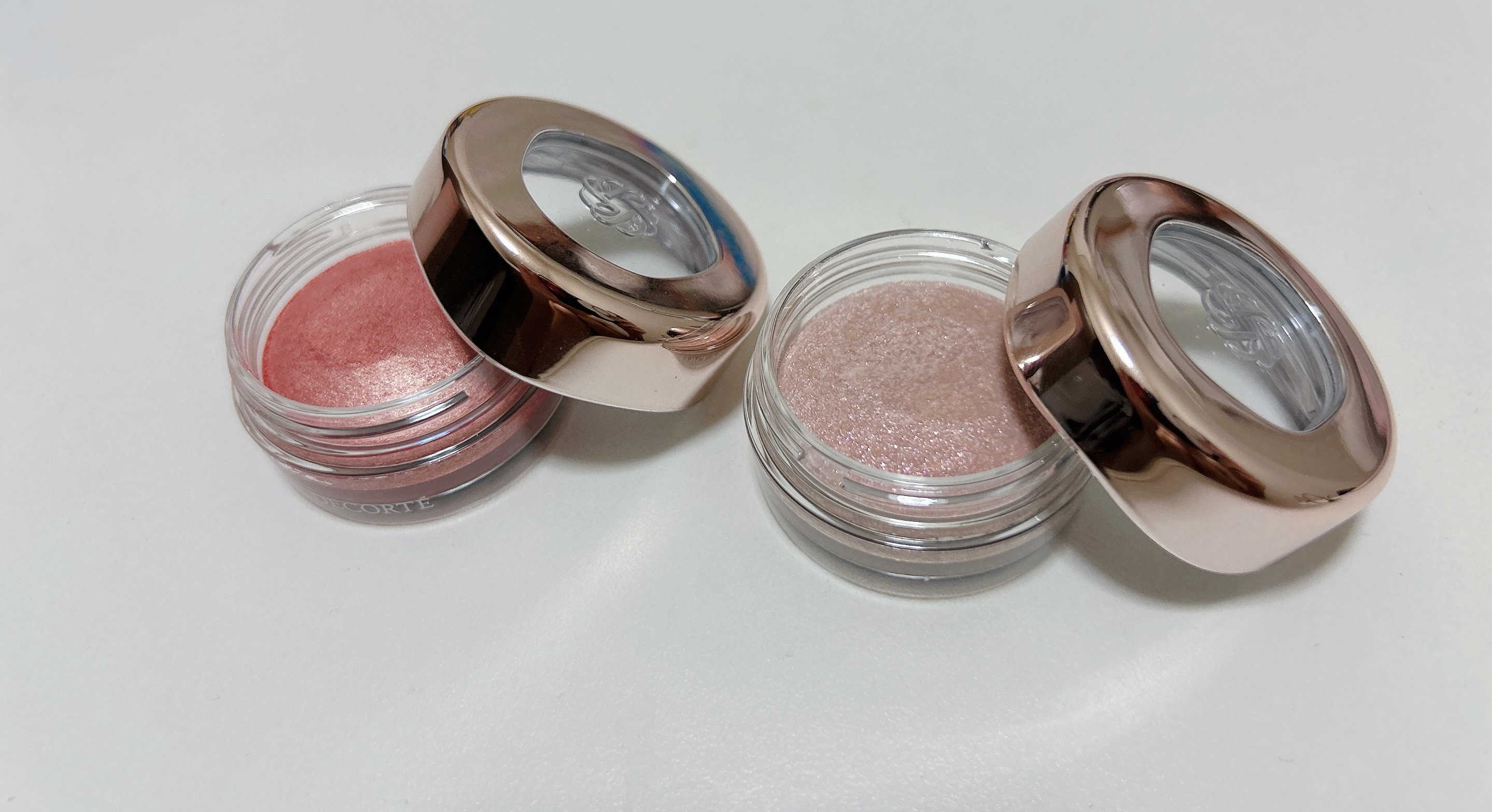 アイグロウジェム スキンシャドウ 03G romantic crush/DECORTÉ/ジェル・クリームアイシャドウを使ったクチコミ（1枚目）