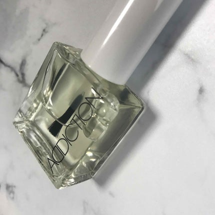 ADDICTION ザ トップコートのクチコミ「\初デパコスネイル/
ADDICTION
ザトップコート001
クリスタル
初めてデパコス.....」(1枚目)