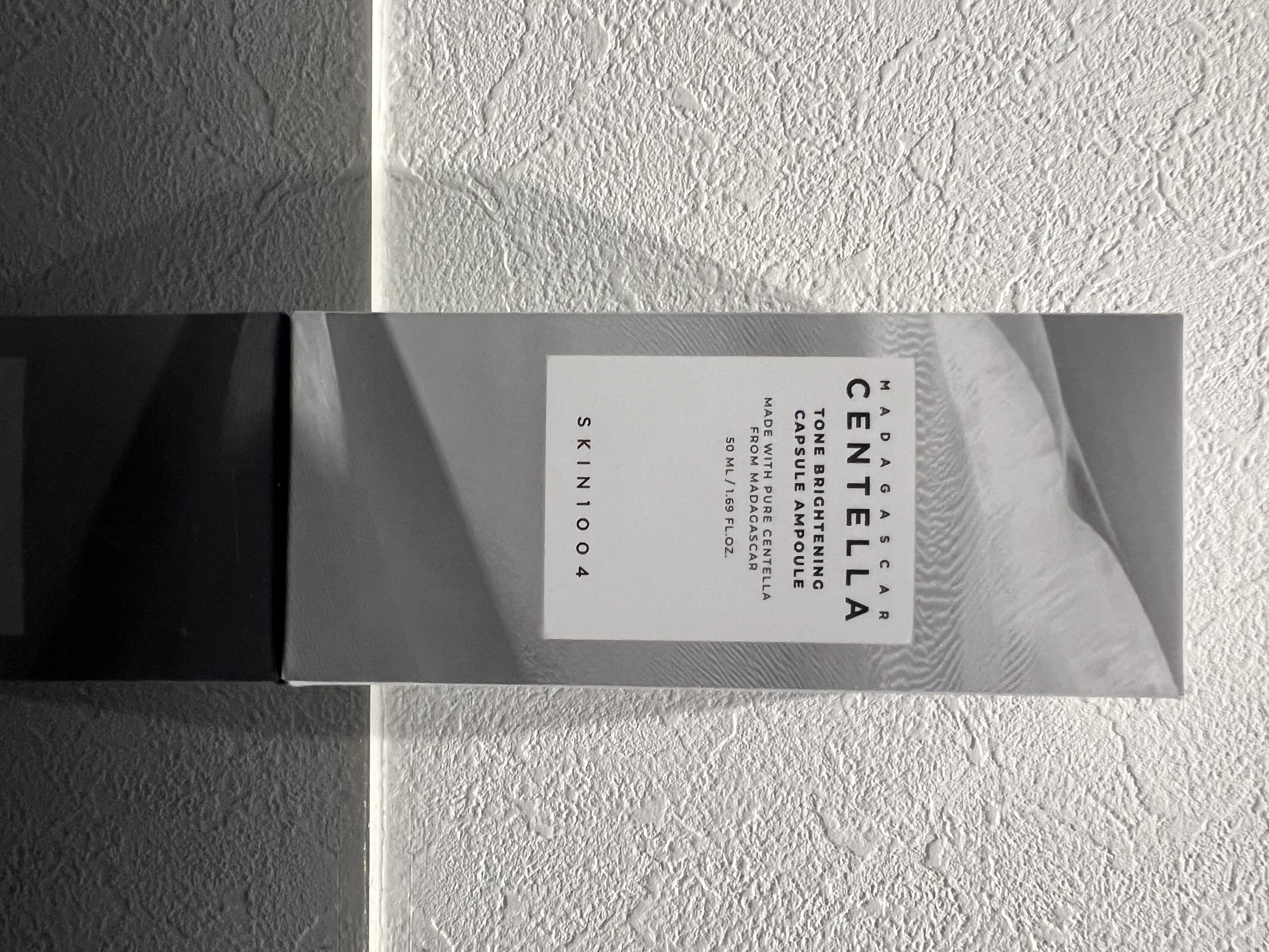 トーンブライトニング カプセルアンプル/SKIN1004/美容液を使ったクチコミ（3枚目）