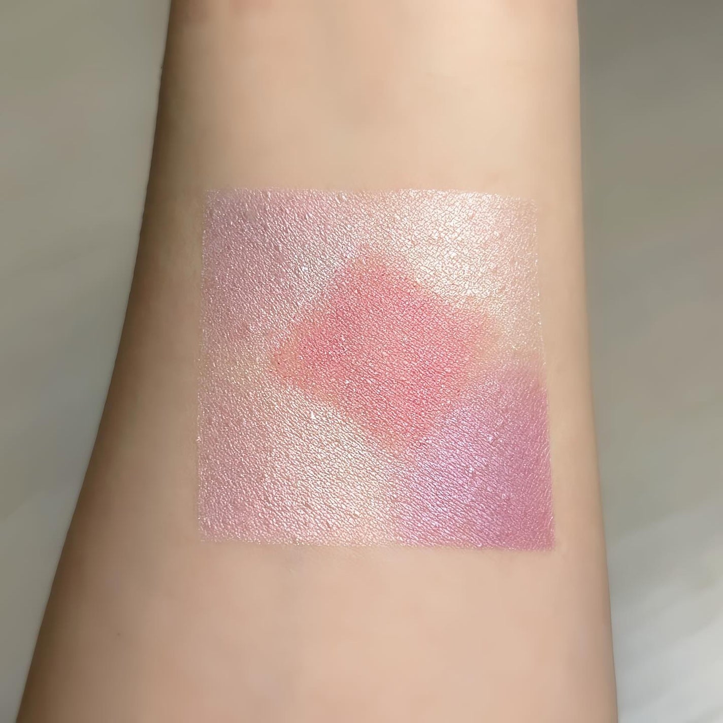 ディオールショウ サンク クルール/Dior/アイシャドウを使ったクチコミ(2枚目)