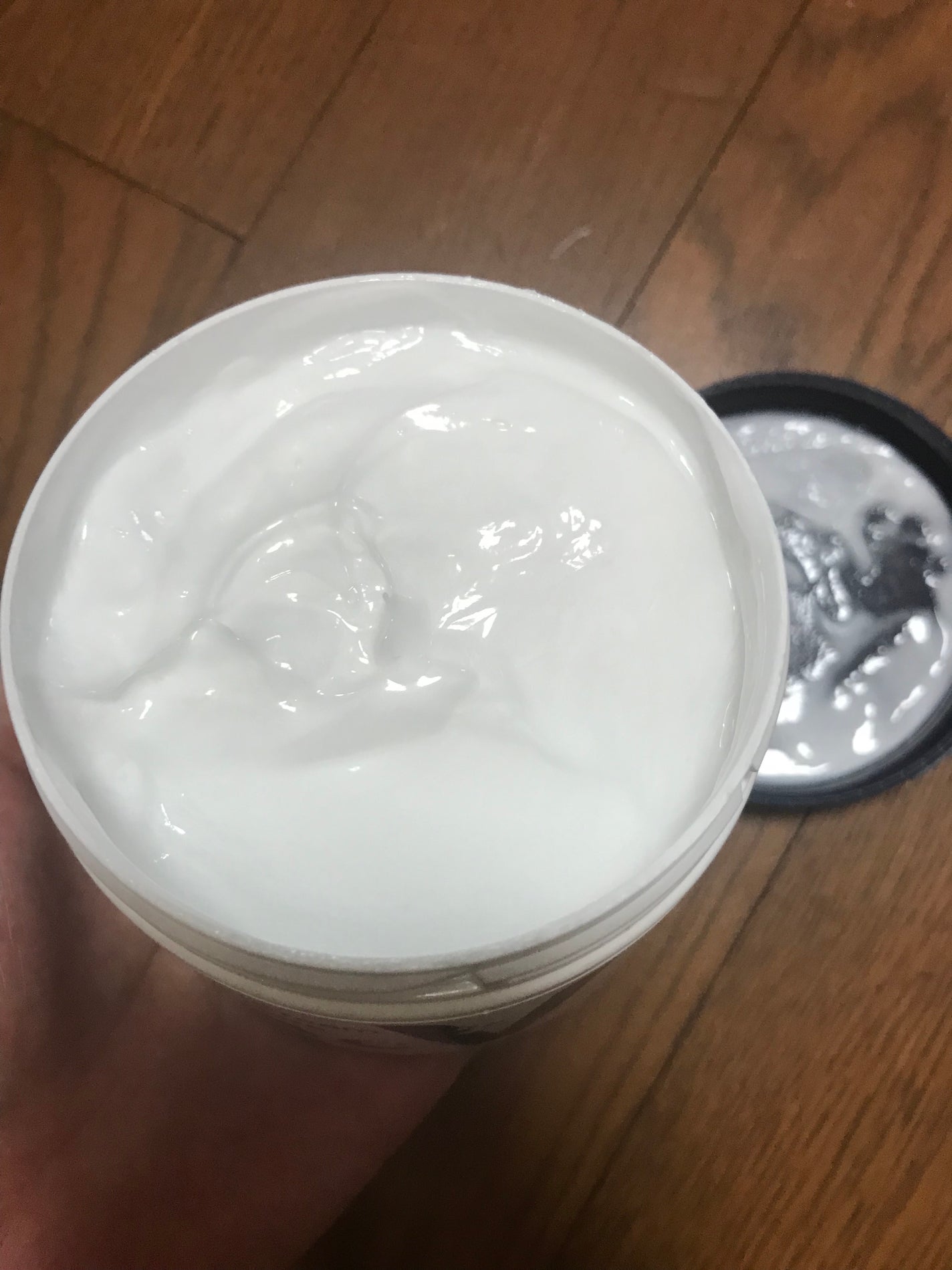 ヴァセリンリペアクリームナイトケア/ヴァセリン/ボディクリームを使ったクチコミ(2枚目)