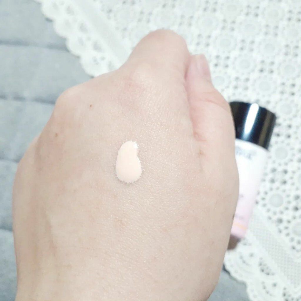 ライトフル C３ ナチュラル シルク パウダーファンデーション/M・A・C/パウダーファンデーションを使ったクチコミ（3枚目）