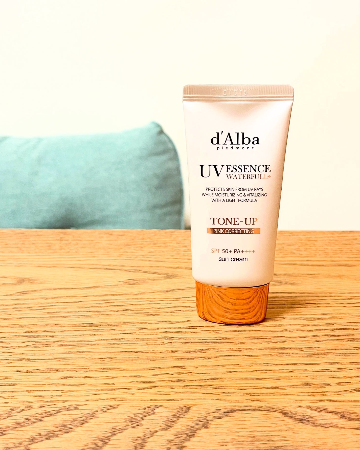ウォータフルトーンアップサンクリーム/ダルバ/日焼け止めクリームを使ったクチコミ(1枚目)