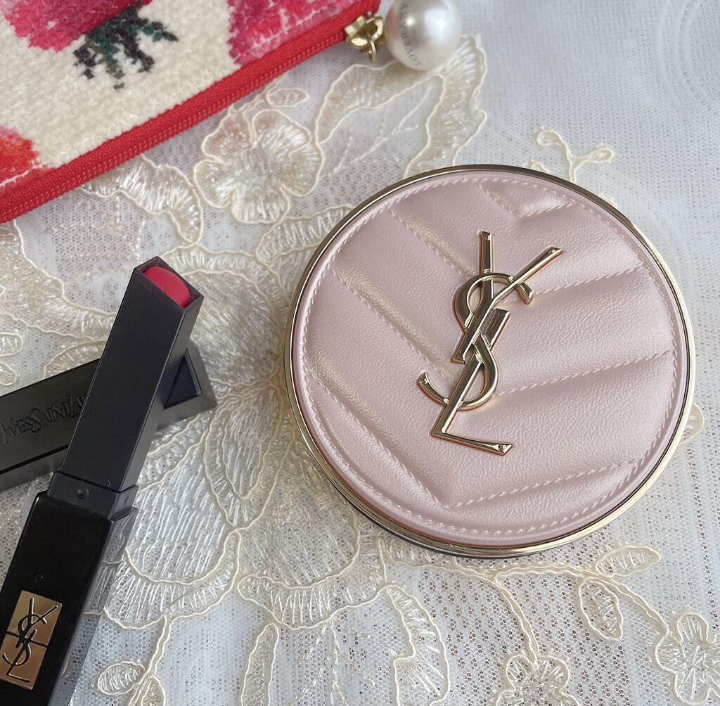 ラディアント タッチ グロウパクト B25/YVES SAINT LAURENT BEAUTE/クッションファンデーションを使ったクチコミ（1枚目）