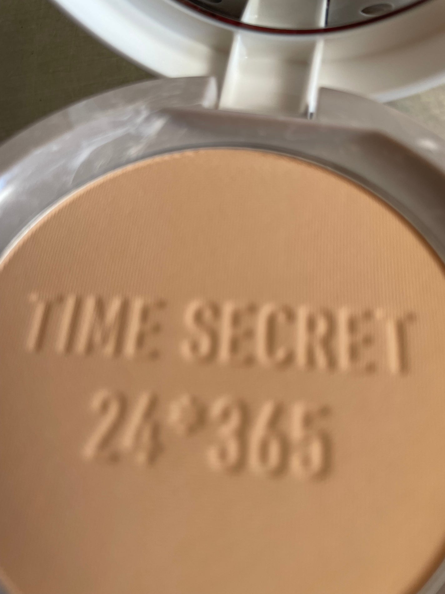 ミネラル 薬用プレストパウダー/TIME SECRET/プレストパウダーを使ったクチコミ(4枚目)