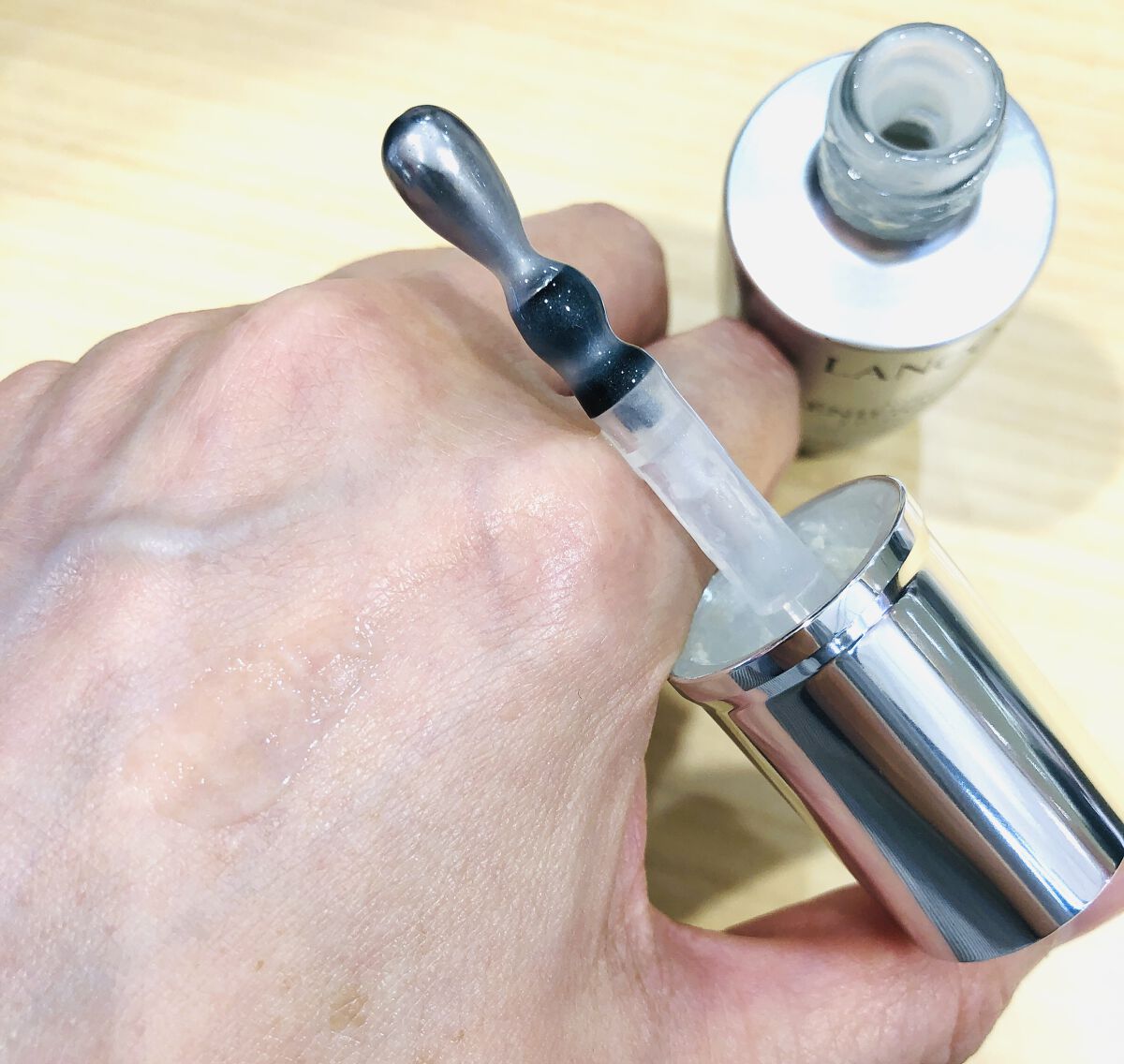 ジェニフィック アドバンスト アイセラム ライトパール アイ アンド ラッシュ/LANCOME/アイケア・アイクリームを使ったクチコミ（2枚目）