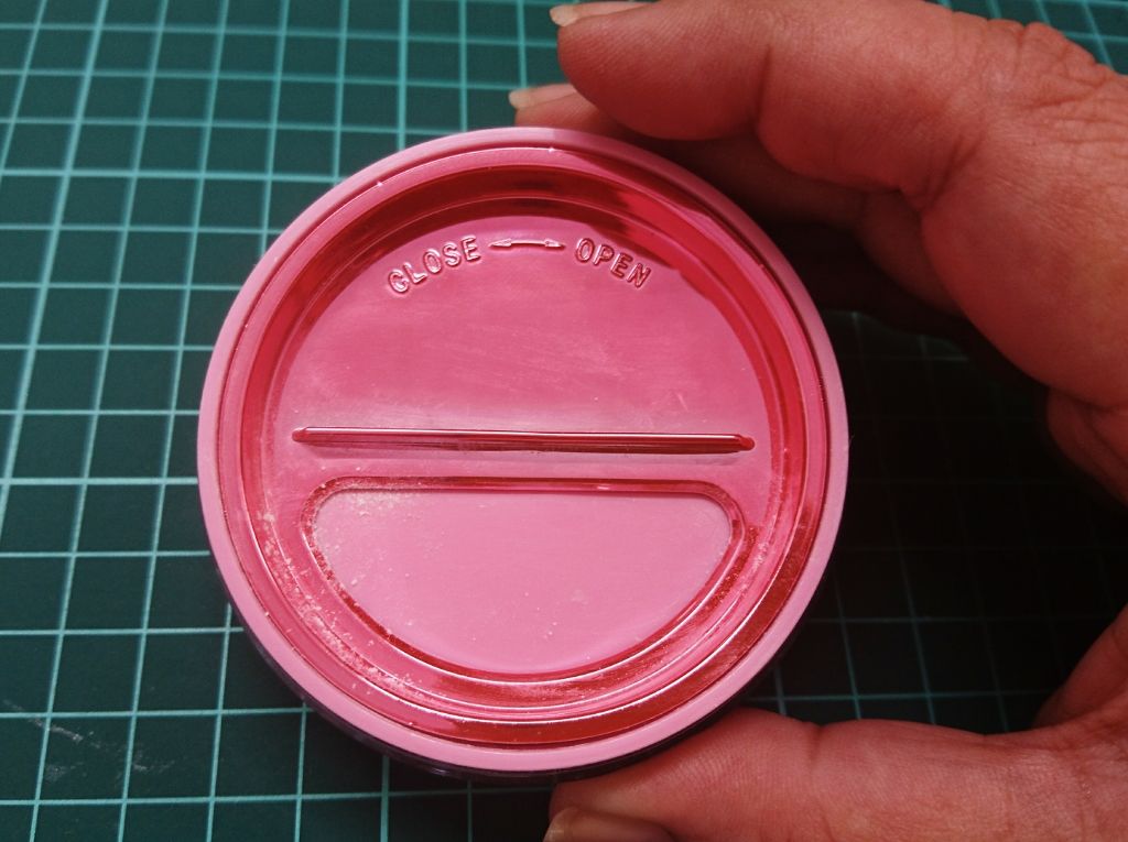 Magic Star Setting Powder/Jeffree Star Cosmetics/ルースパウダーを使ったクチコミ(3枚目)