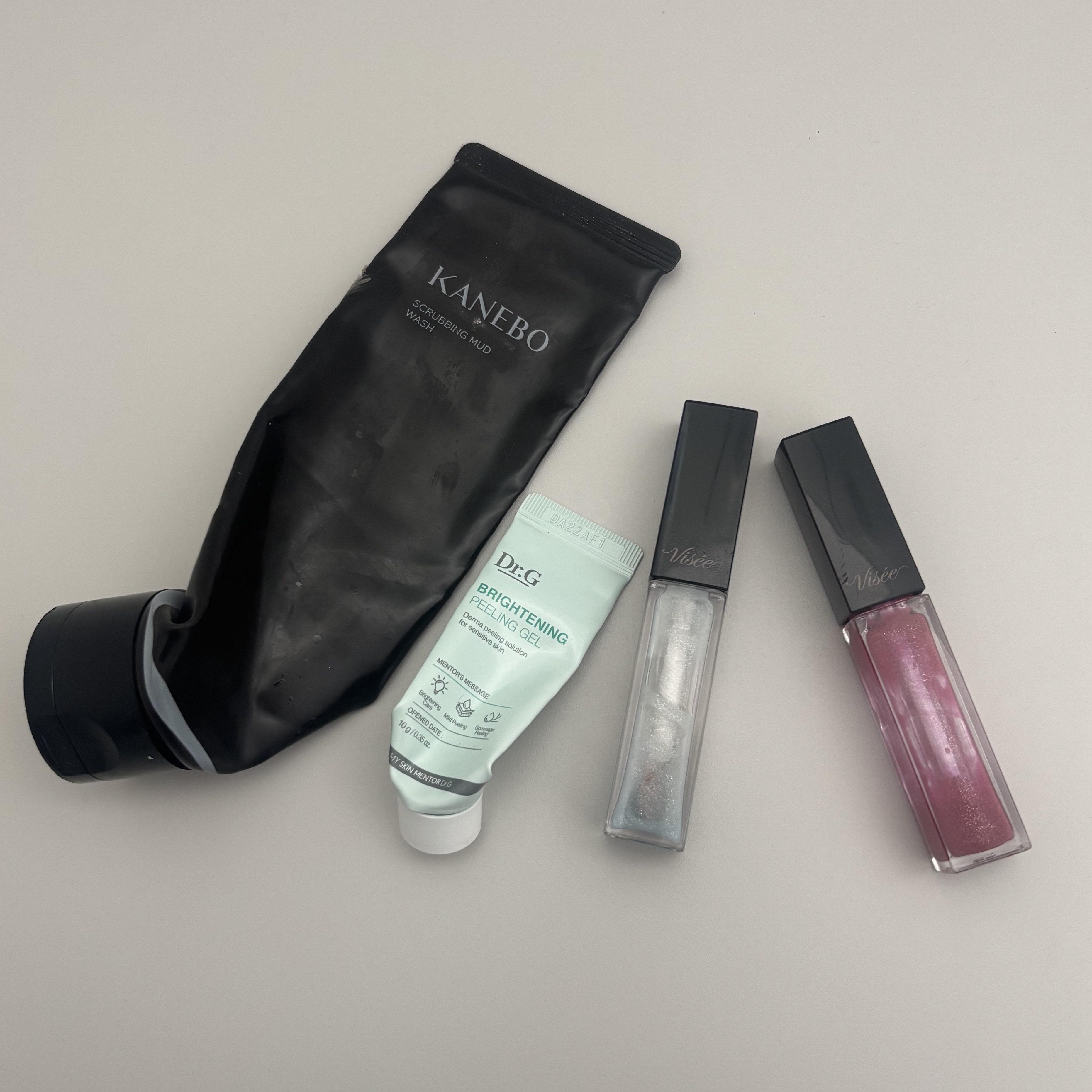 スクラビング　マッド　ウォッシュ/KANEBO/洗顔フォームを使ったクチコミ（1枚目）