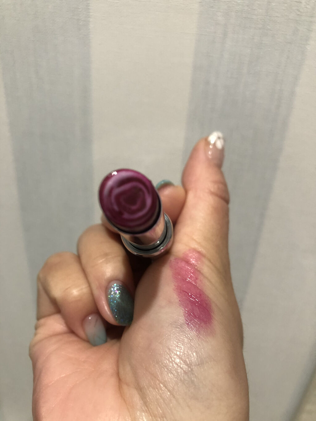 ローズ・パーフェクト No.315 ベリー・ブレイク/GIVENCHY/リップバームを使ったクチコミ（2枚目）