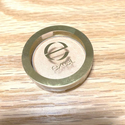 シャイニーシャドウ N/excel/単色アイシャドウを使ったクチコミ(1枚目)