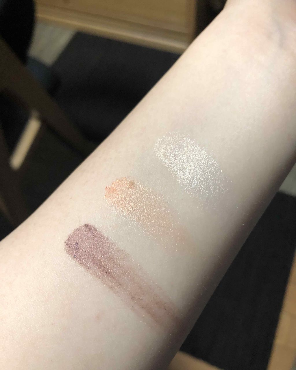 トーンアップアイシャドウ/CEZANNE/アイシャドウパレットを使ったクチコミ(3枚目)
