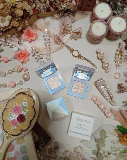 オーロラ ハイライト/LionWell(ライオンウェル)/パウダーハイライトを使ったクチコミ(1枚目)