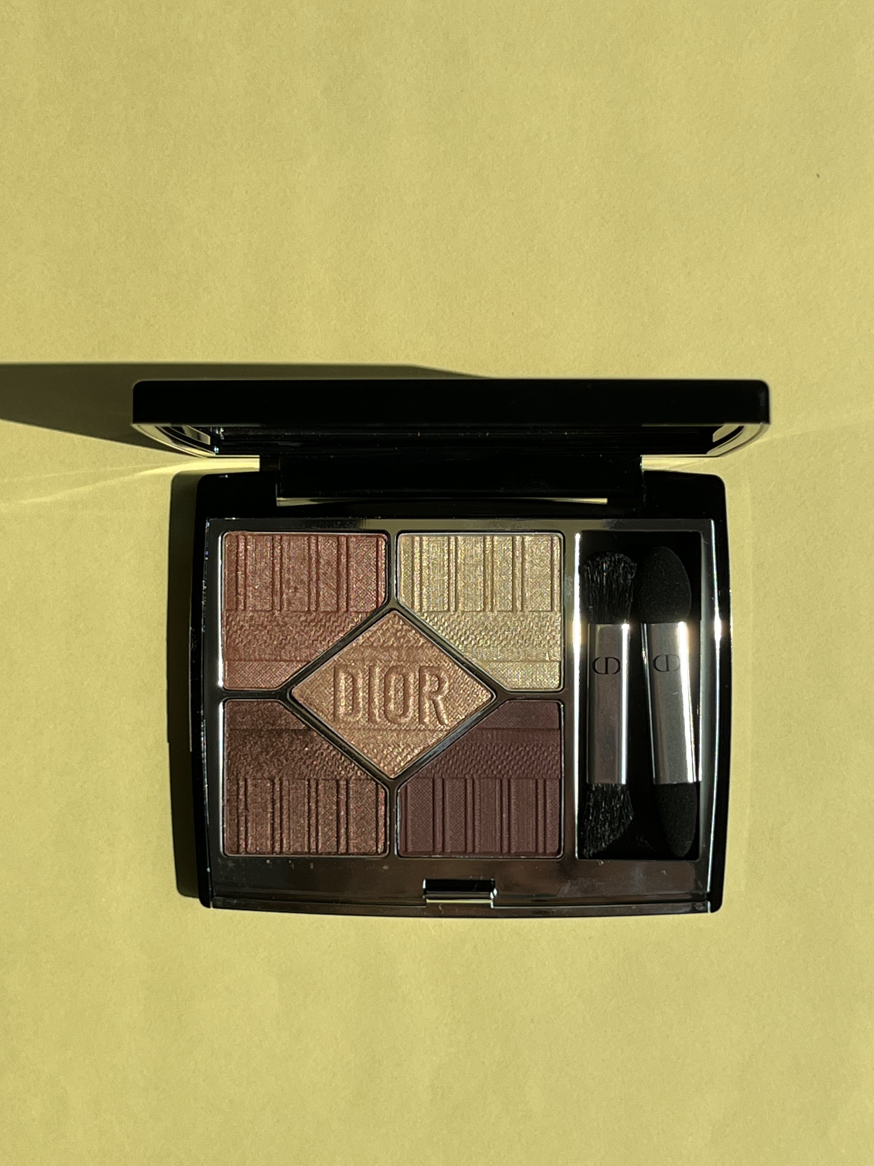 【旧】サンク クルール クチュール/Dior/アイシャドウパレットを使ったクチコミ（3枚目）